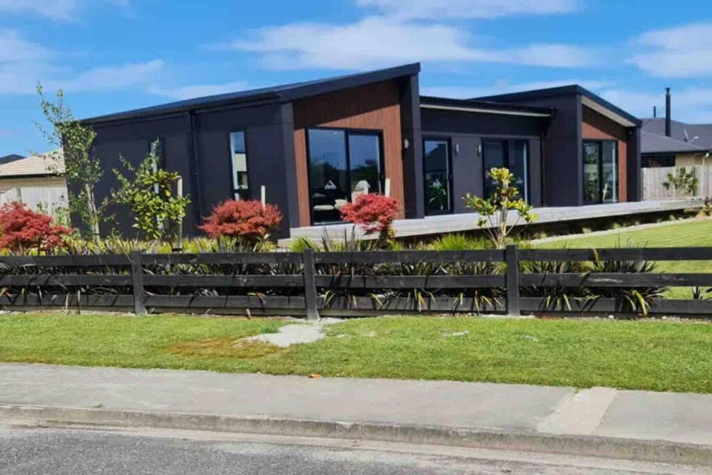 Miss Eastons Whare Villa Westport Buitenkant foto