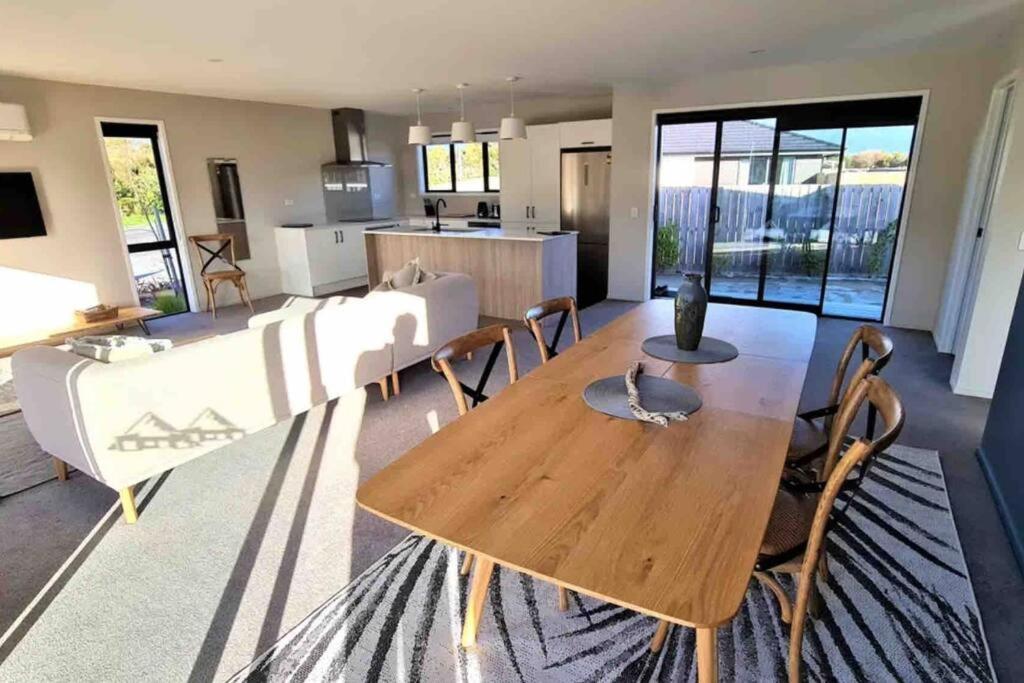 Miss Eastons Whare Villa Westport Buitenkant foto