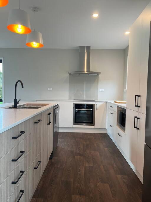 Miss Eastons Whare Villa Westport Buitenkant foto